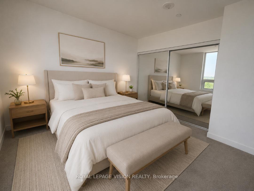 4010-eglinton-avenue-w-toronto-etobicoke-ontario-w13702654