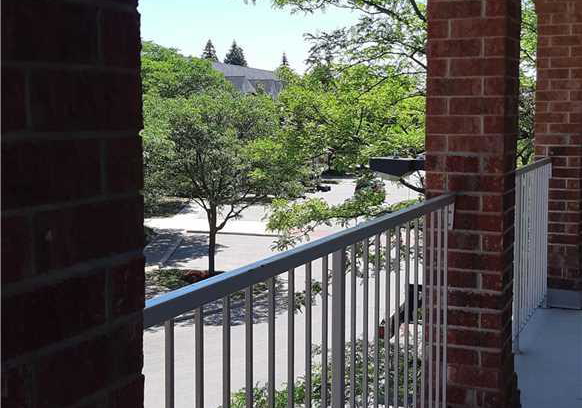 101-bristol-road-e-mississauga-ontario-w13702854