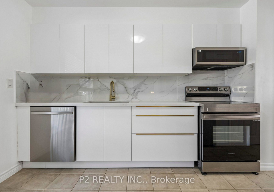 22-25-gosford-blvd-boulevard-n-toronto-york-ontario-w13702908
