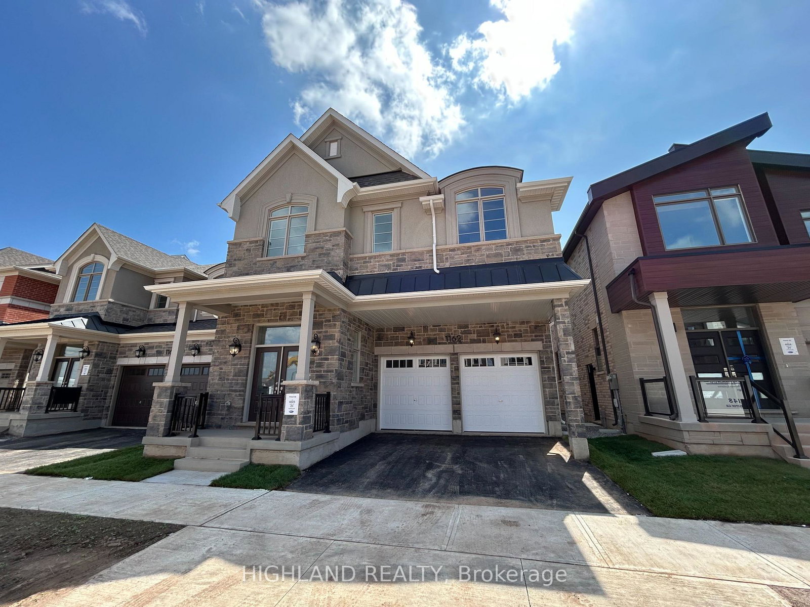 1162-maverick-way-oakville-ontario-w13703002