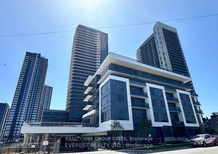 5081-hurontario-street-mississauga-ontario-w13703076