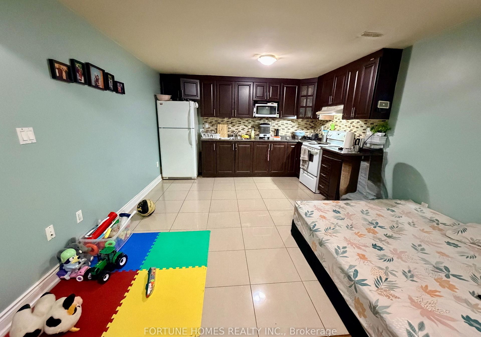 9-paddington-road-brampton-ontario-w13703190