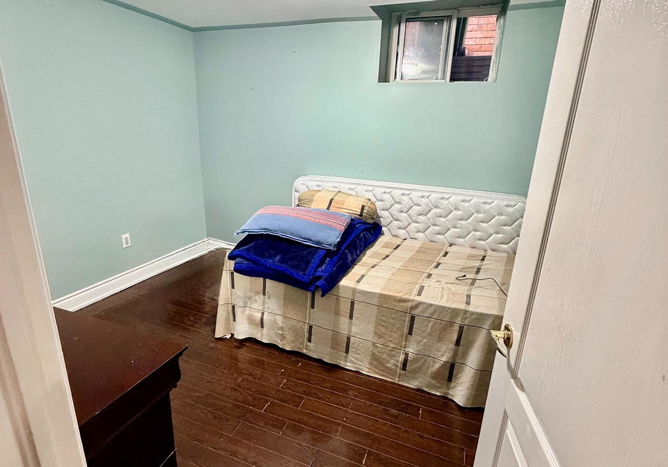 9-paddington-road-brampton-ontario-w13703190