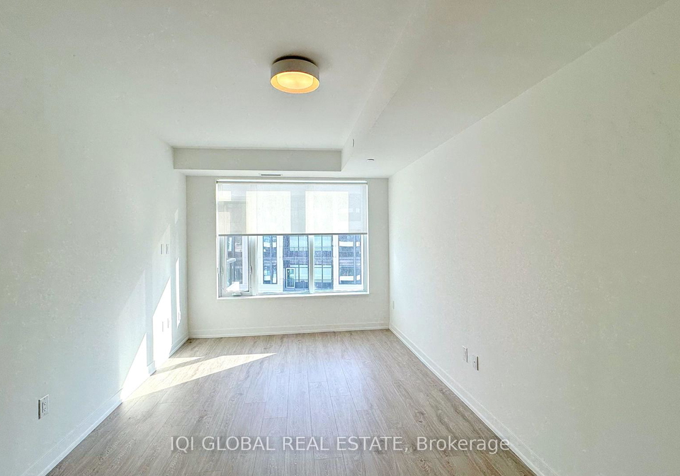 2485-eglinton-avenue-w-mississauga-ontario-w13703246