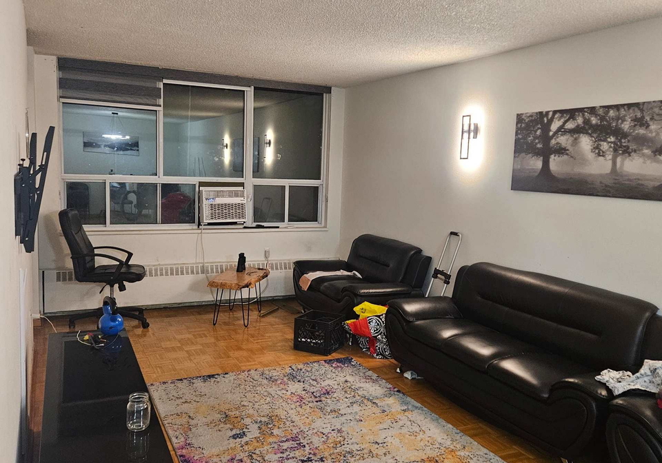 390-dixon-road-toronto-etobicoke-ontario-w13703264