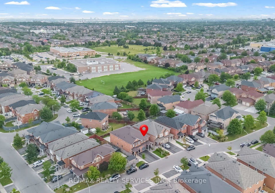 70-checkerberry-crescent-brampton-ontario-w13703322