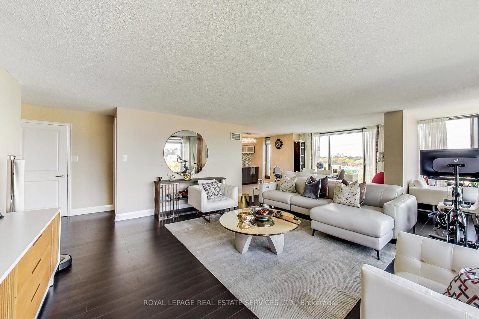 2045-lake-shore-boulevard-w-toronto-etobicoke-ontario-w13703410