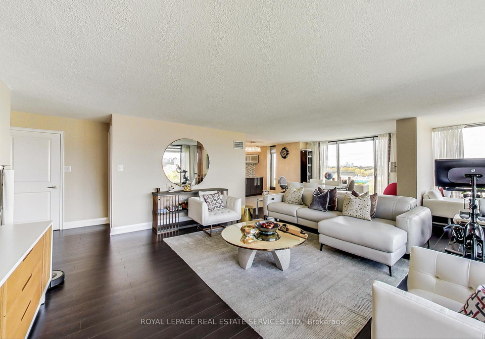 2045-lake-shore-boulevard-w-toronto-etobicoke-ontario-w13703410