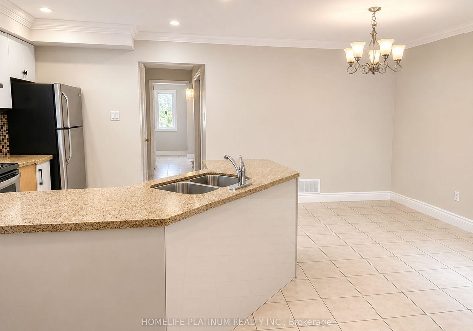 16-langdale-crescent-brampton-ontario-w13703534