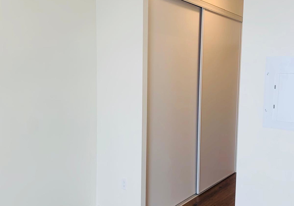 349-rathburn-road-mississauga-ontario-w13703548