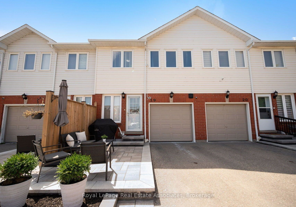 1485-torrington-drive-mississauga-ontario-w13703740