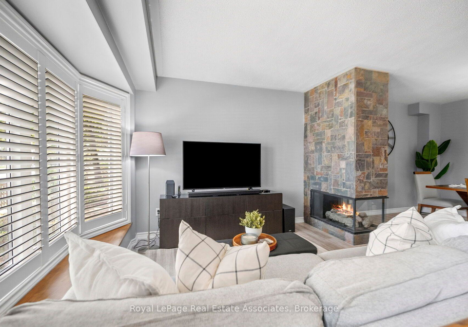 1485-torrington-drive-mississauga-ontario-w13703740