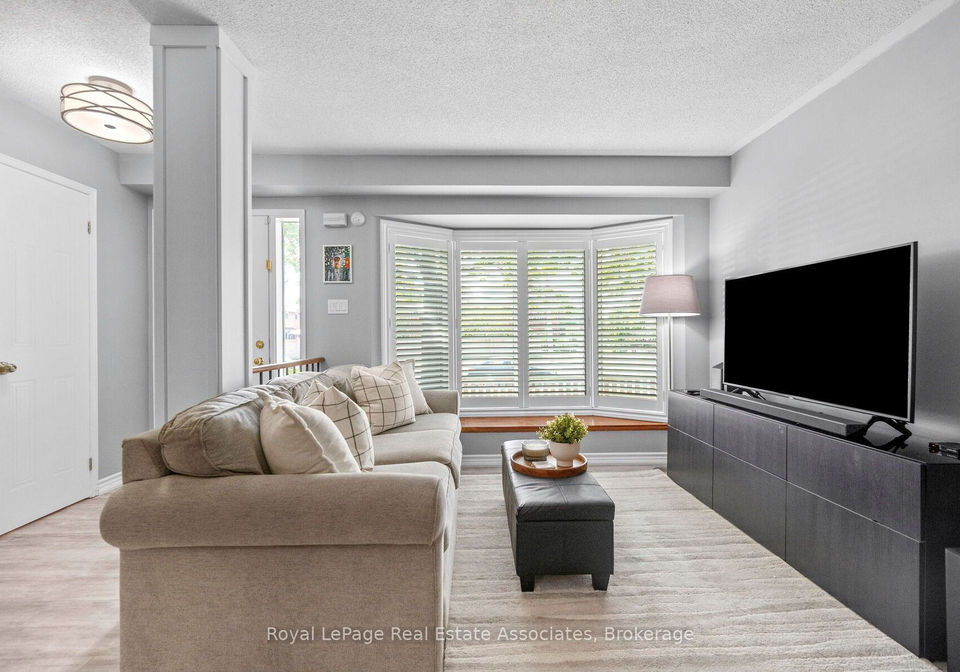 1485-torrington-drive-mississauga-ontario-w13703740
