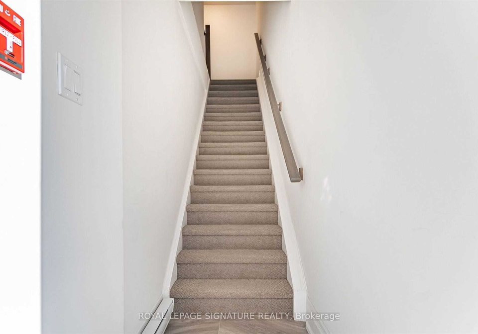760-lakeshore-road-e-mississauga-ontario-w13703778