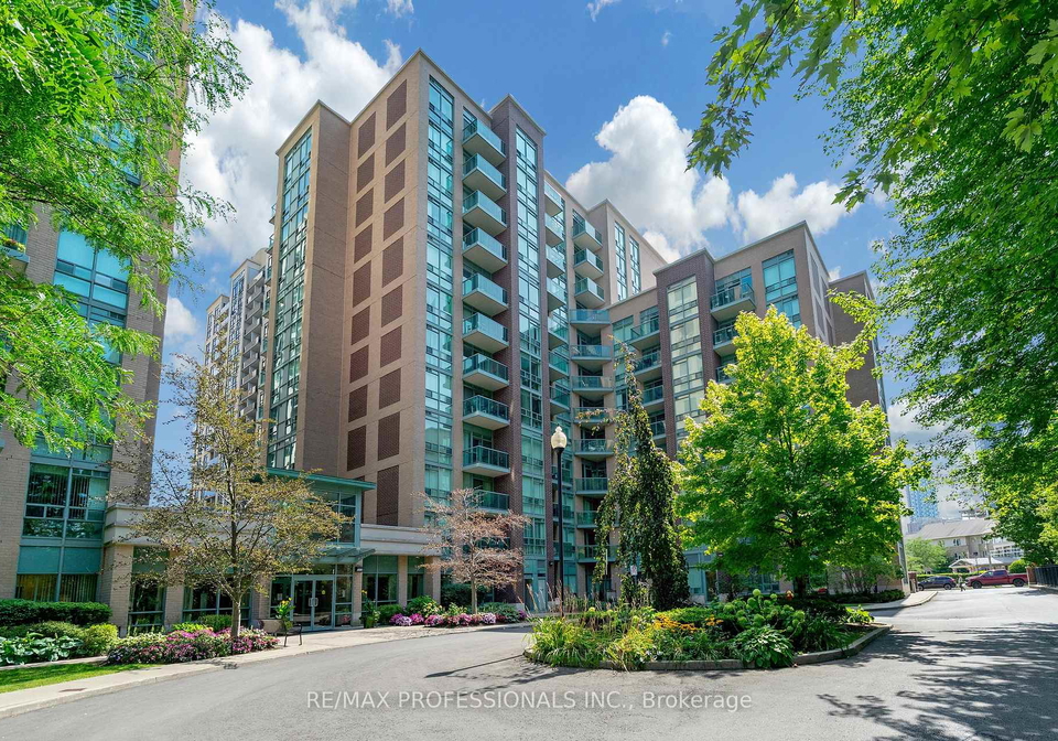 9-michael-power-place-toronto-etobicoke-ontario-w13703836