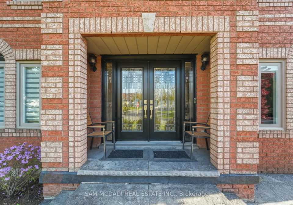 3605-trelawny-circle-mississauga-ontario-w13703890