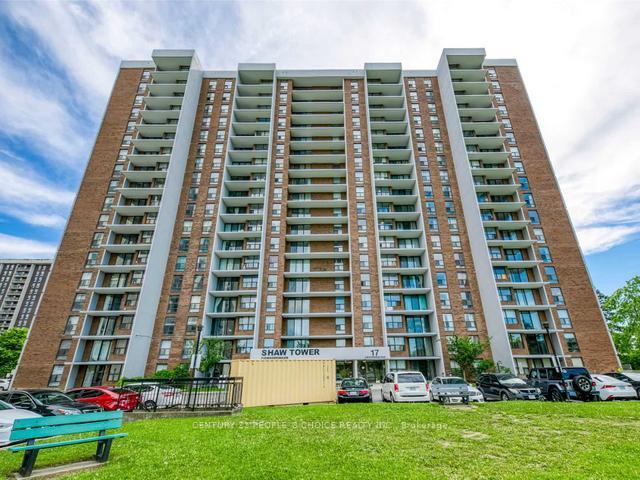 17-knightsbridge-road-brampton-ontario-w13703892