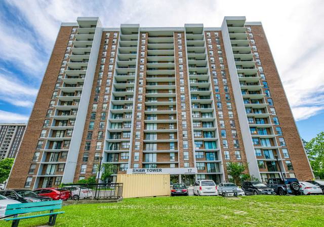 17-knightsbridge-road-brampton-ontario-w13703892