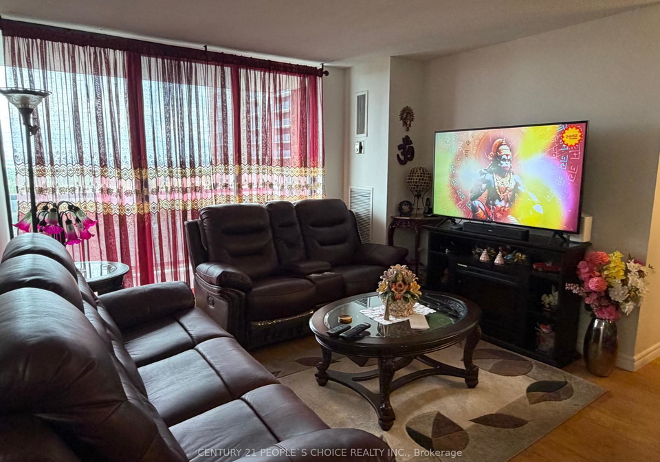 17-knightsbridge-road-brampton-ontario-w13703892