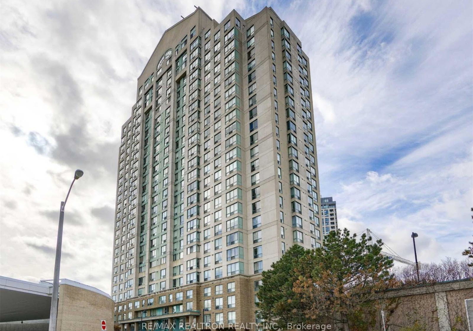 101-subway-crescent-toronto-etobicoke-ontario-w13703904