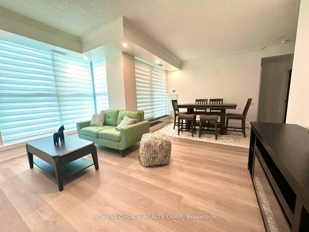 2067-lake-shore-boulevard-w-toronto-etobicoke-ontario-w13704014