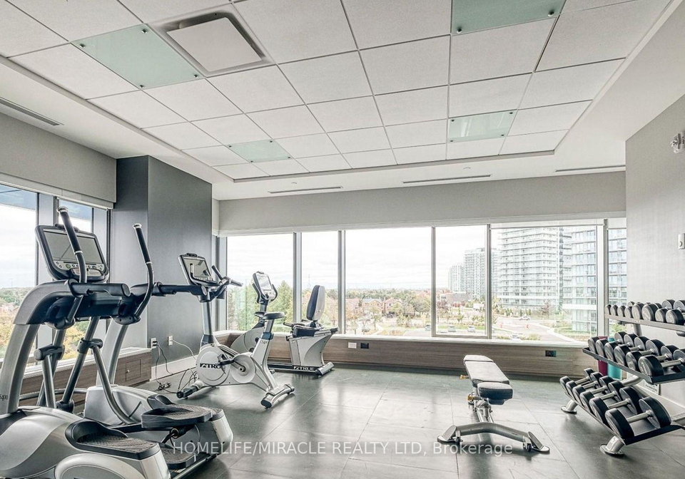 2560-eglinton-avenue-mississauga-ontario-w13704018