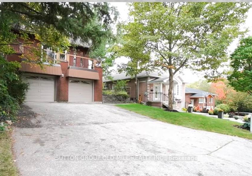 19-cardell-avenue-toronto-north-york-ontario-w13704182
