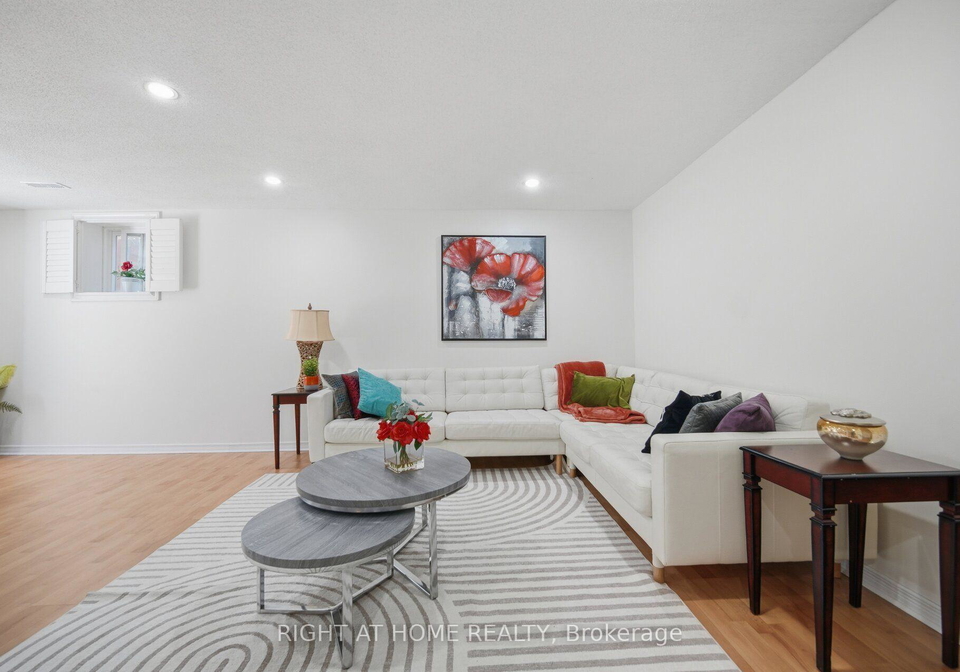 6379-alderwood-trail-mississauga-ontario-w13704246