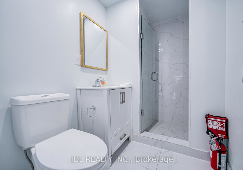5-sorauren-avenue-toronto-toronto-ontario-w13704322