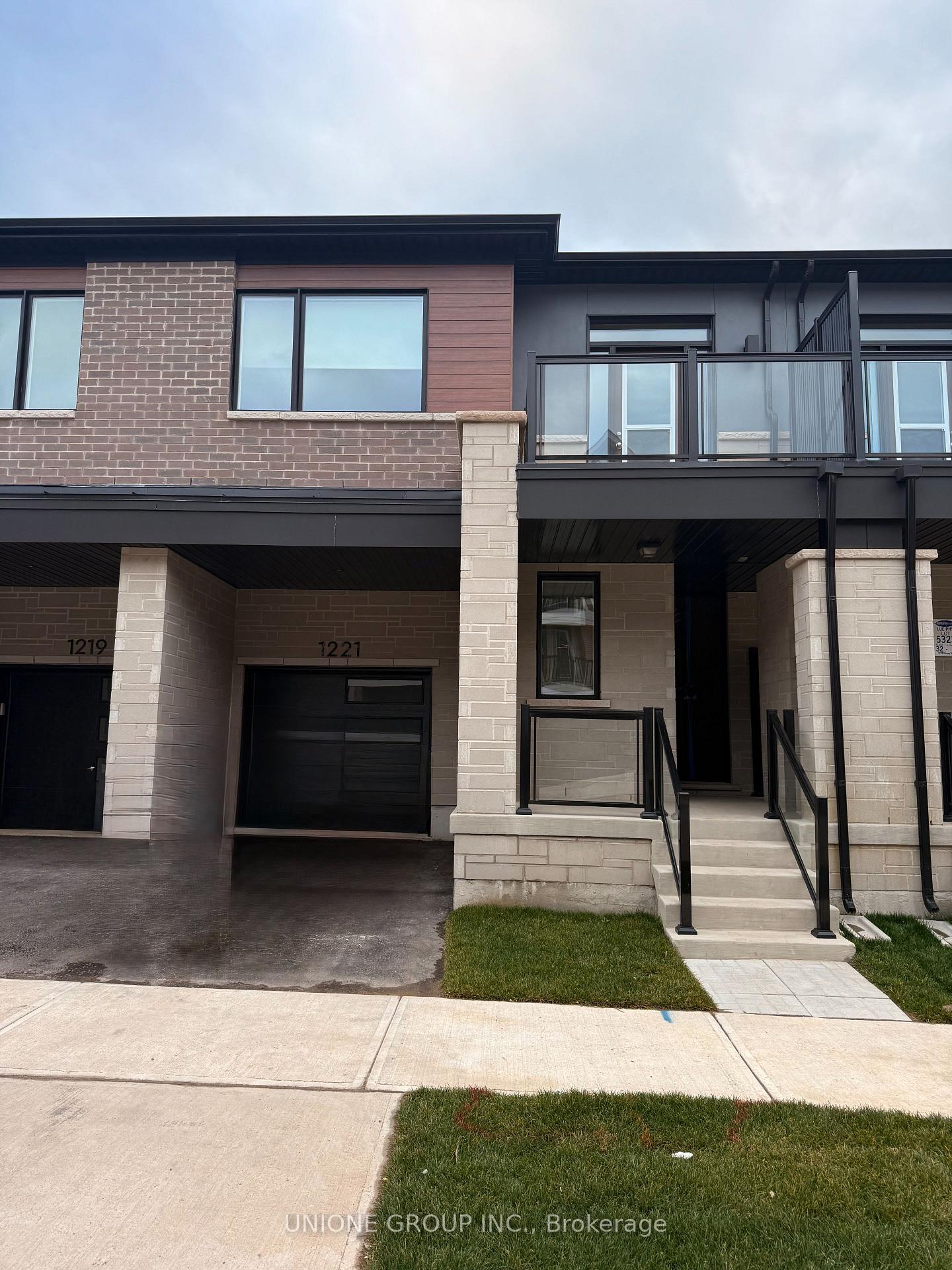 1221-granary-street-oakville-ontario-w13704466