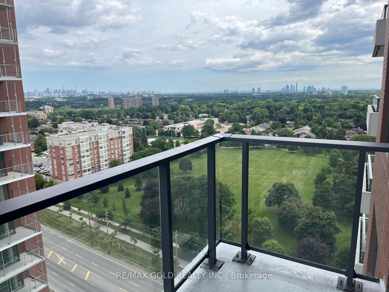 4010-eglinton-avenue-toronto-etobicoke-ontario-w13704528