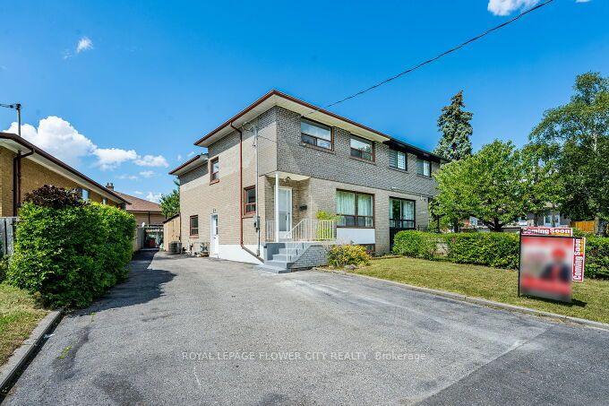3-clayhall-crescent-toronto-york-ontario-w13704642