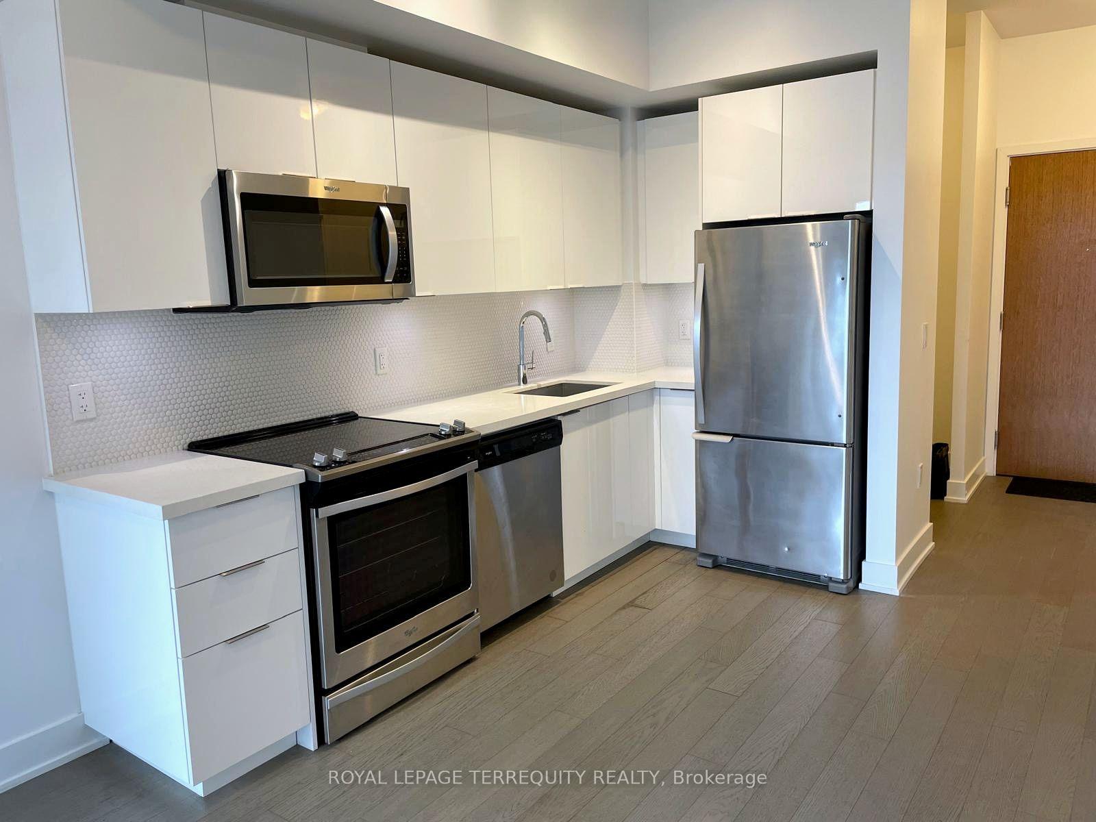 20-shore-breeze-drive-toronto-etobicoke-ontario-w13704660