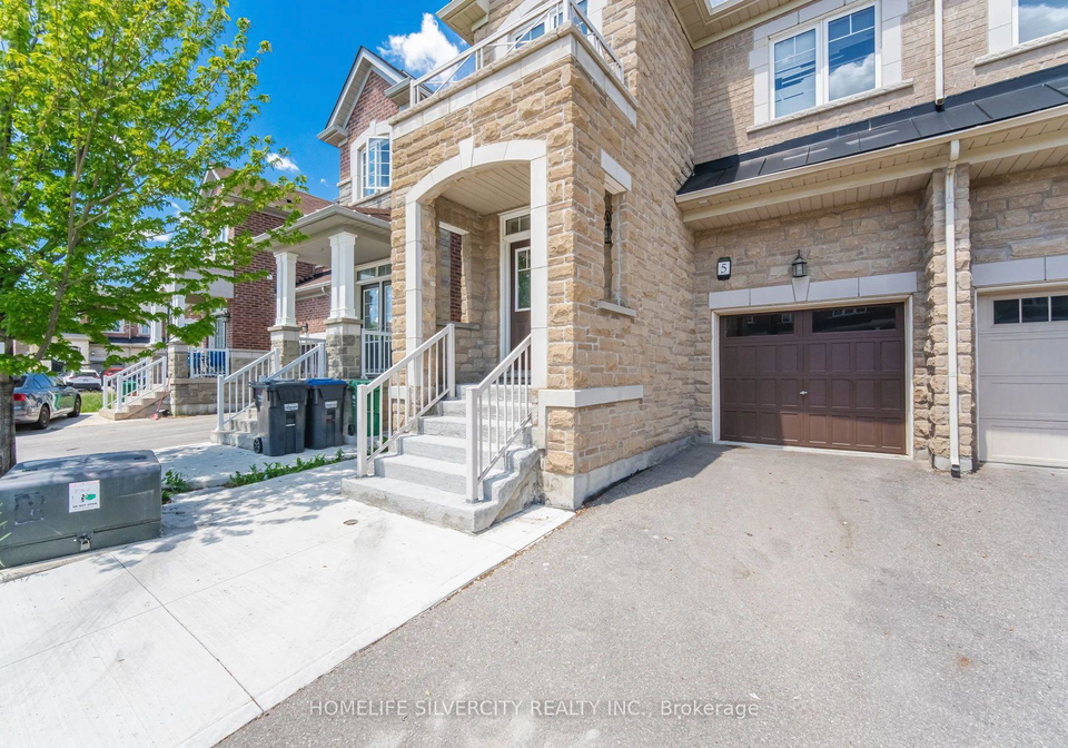 5-baffin-crescent-brampton-ontario-w13704710