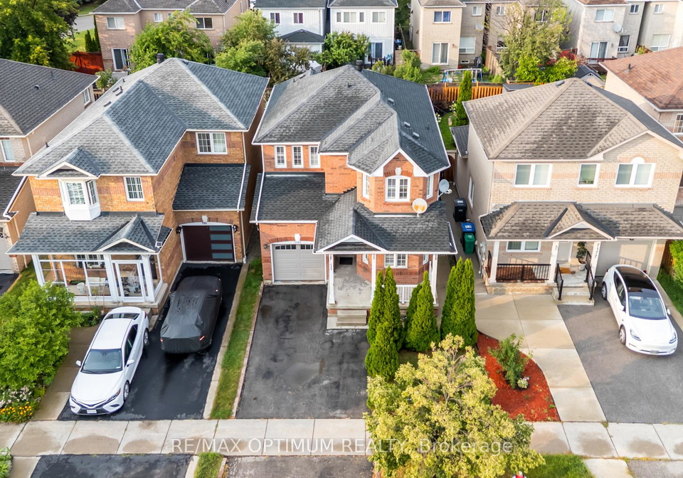 7181-tabbyman-walk-mississauga-ontario-w13704726