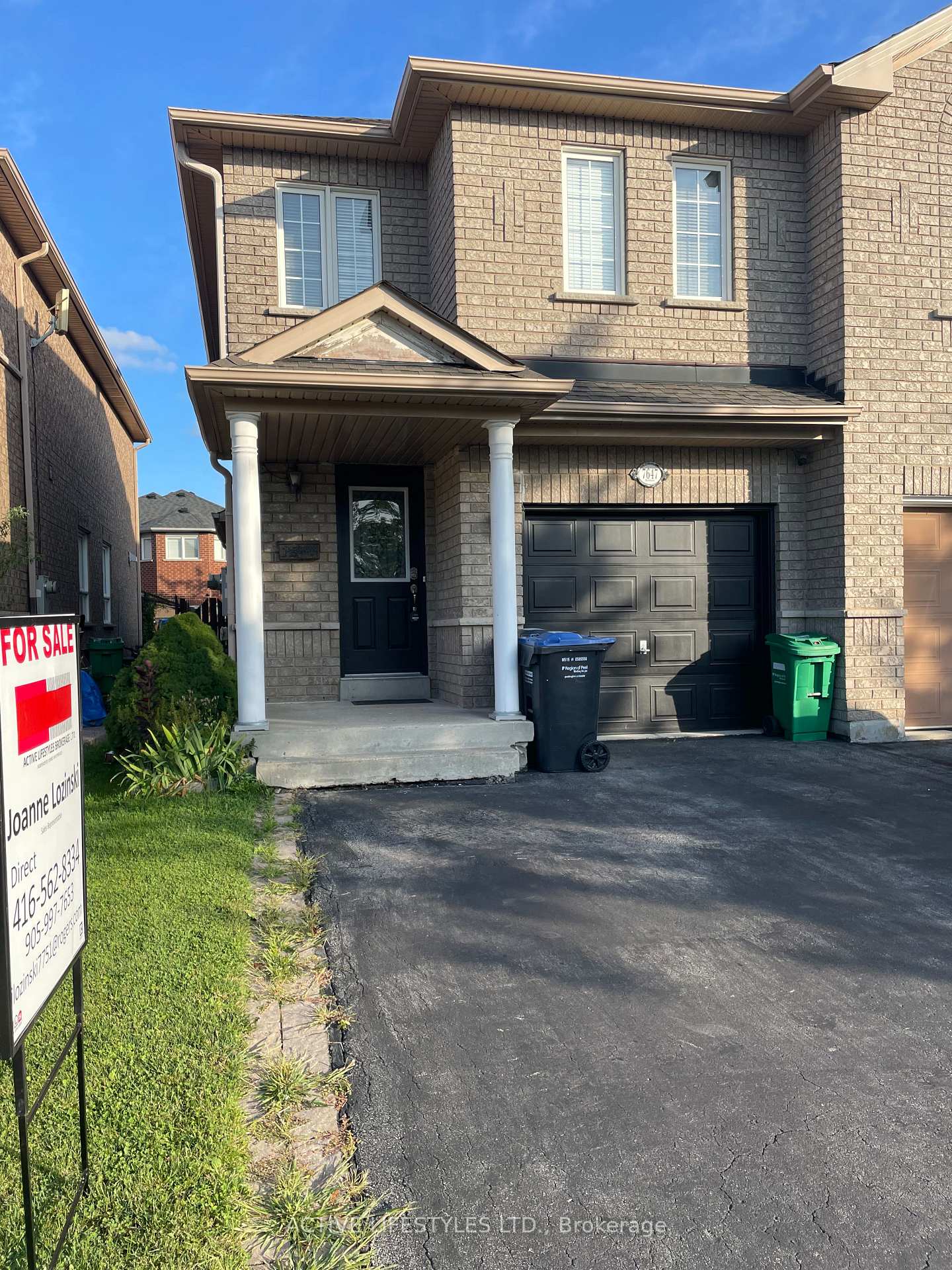7647-doverwood-drive-mississauga-ontario-w13705070