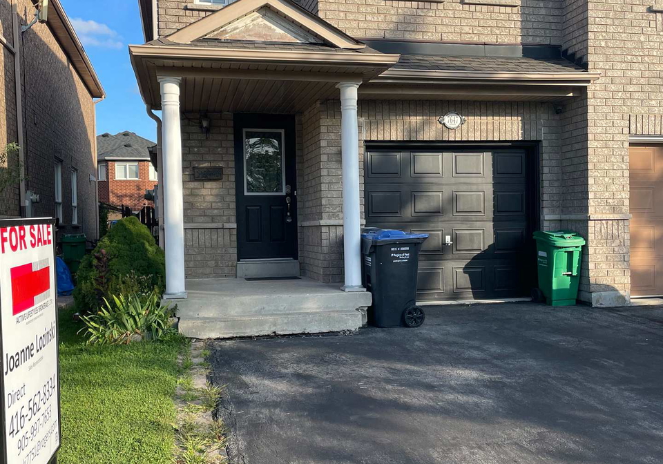 7647-doverwood-drive-mississauga-ontario-w13705070