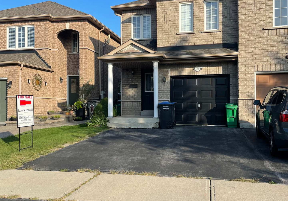 7647-doverwood-drive-mississauga-ontario-w13705070