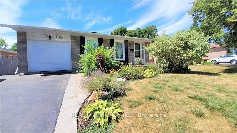 133-mccraney-street-oakville-ontario-w13705106