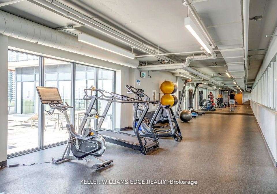 20-shore-breeze-drive-toronto-etobicoke-ontario-w13705146