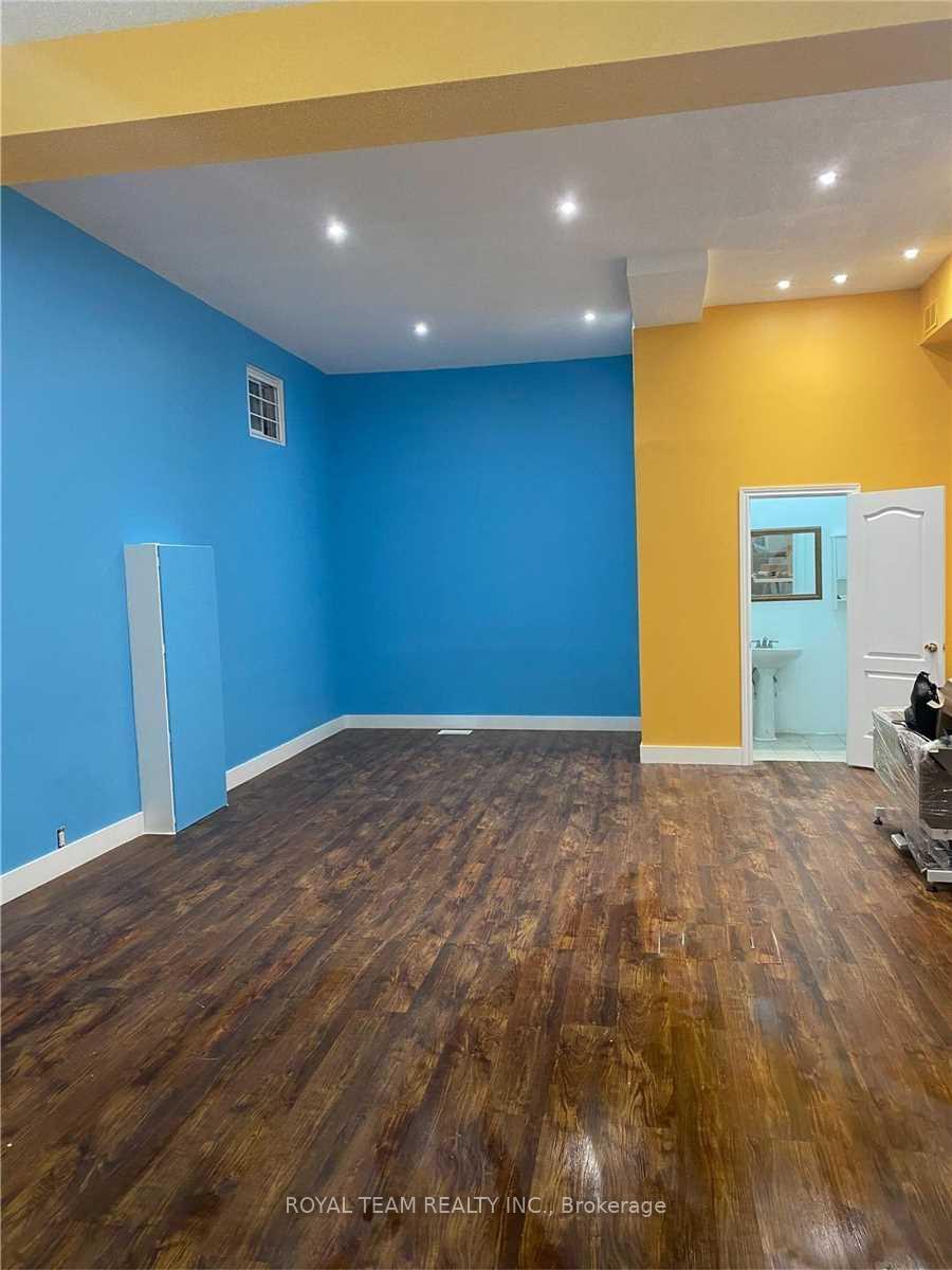 106-108-king-street-toronto-north-york-ontario-w13705150