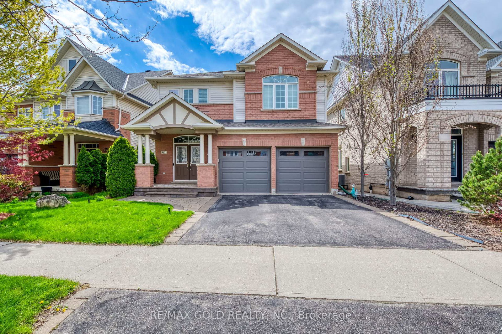 4831-columbus-drive-burlington-ontario-w13705250