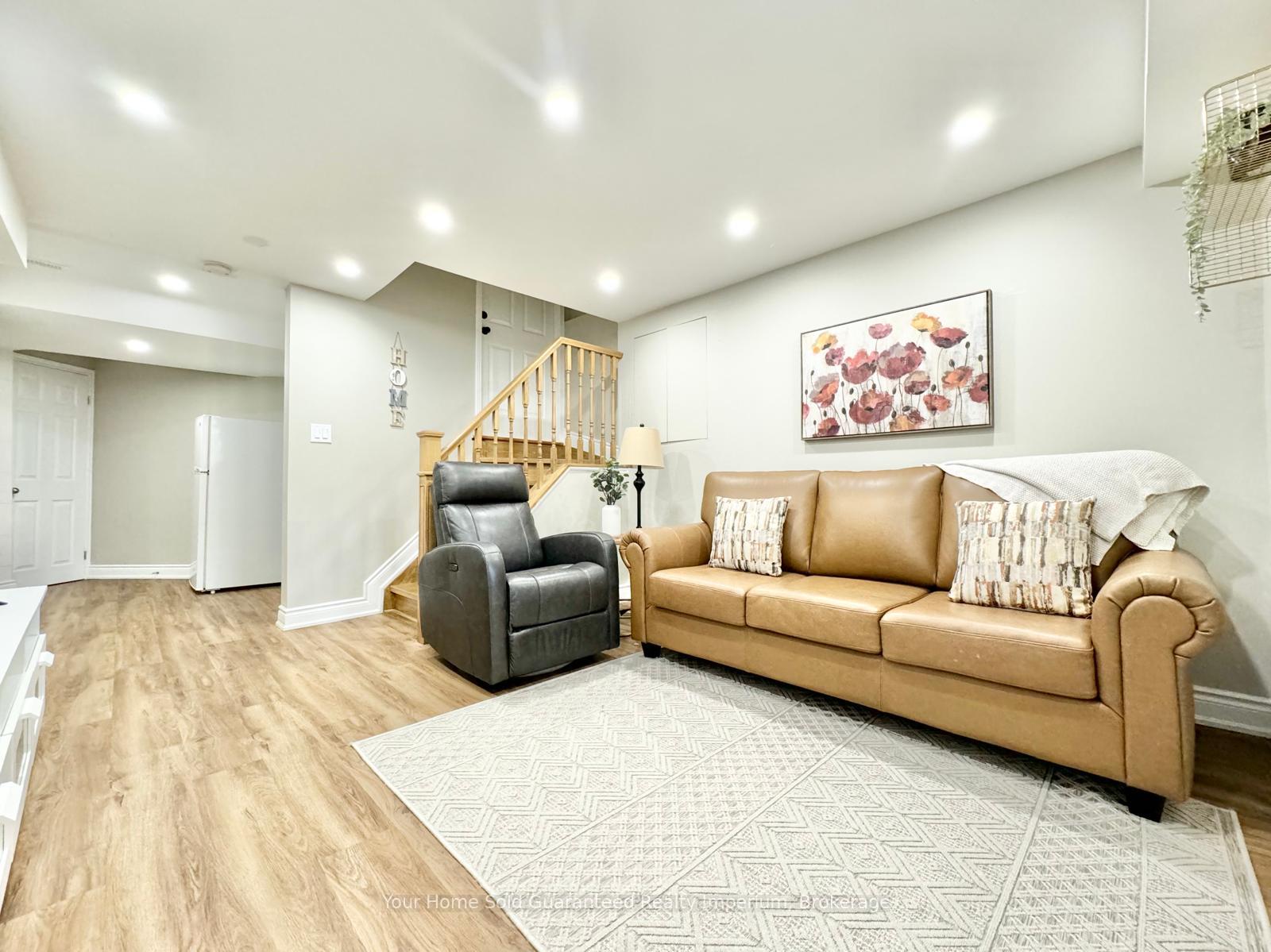 4461-violet-road-mississauga-ontario-w13705590