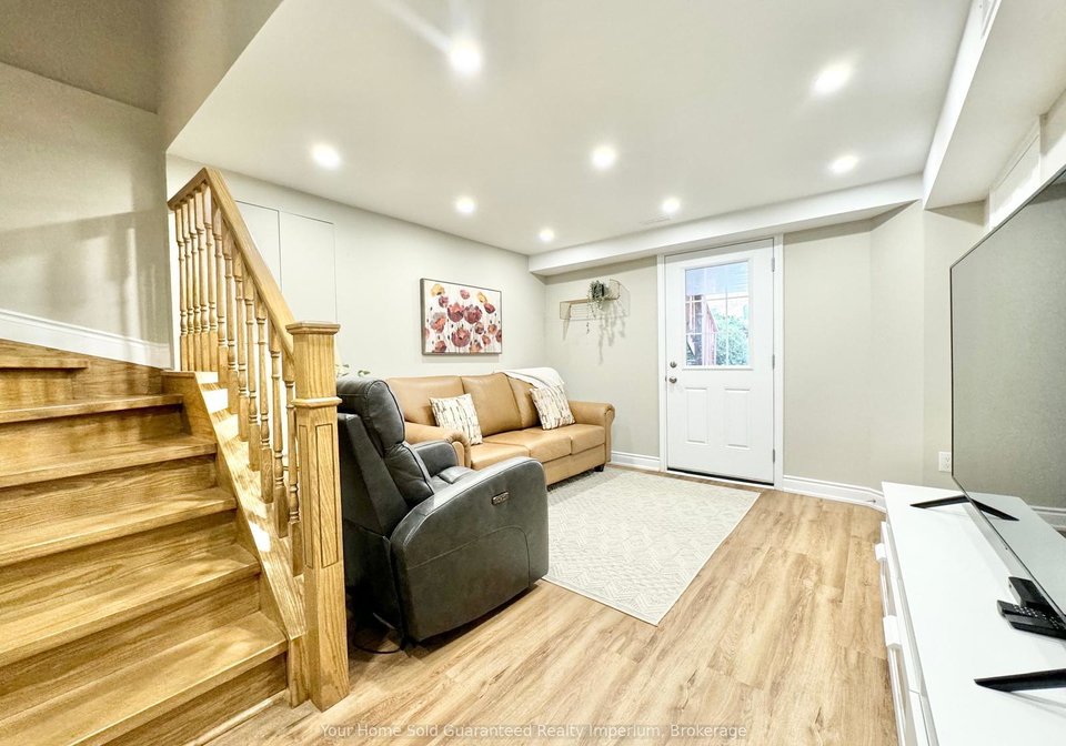 4461-violet-road-mississauga-ontario-w13705590
