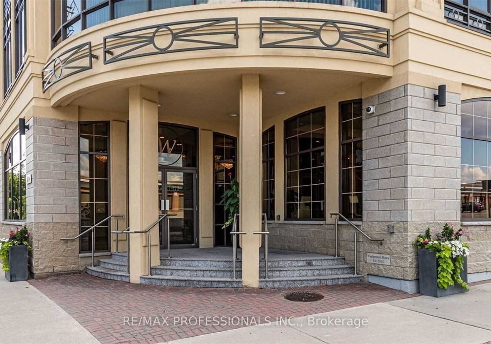 205-lakeshore-road-w-oakville-ontario-w13705692