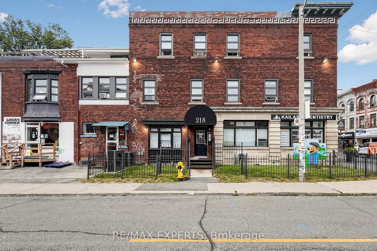218-close-avenue-toronto-toronto-ontario-w13705956