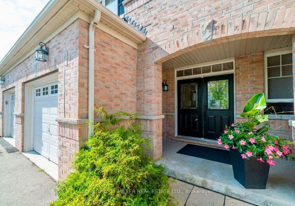 3275-stalybridge-drive-oakville-ontario-w13705988