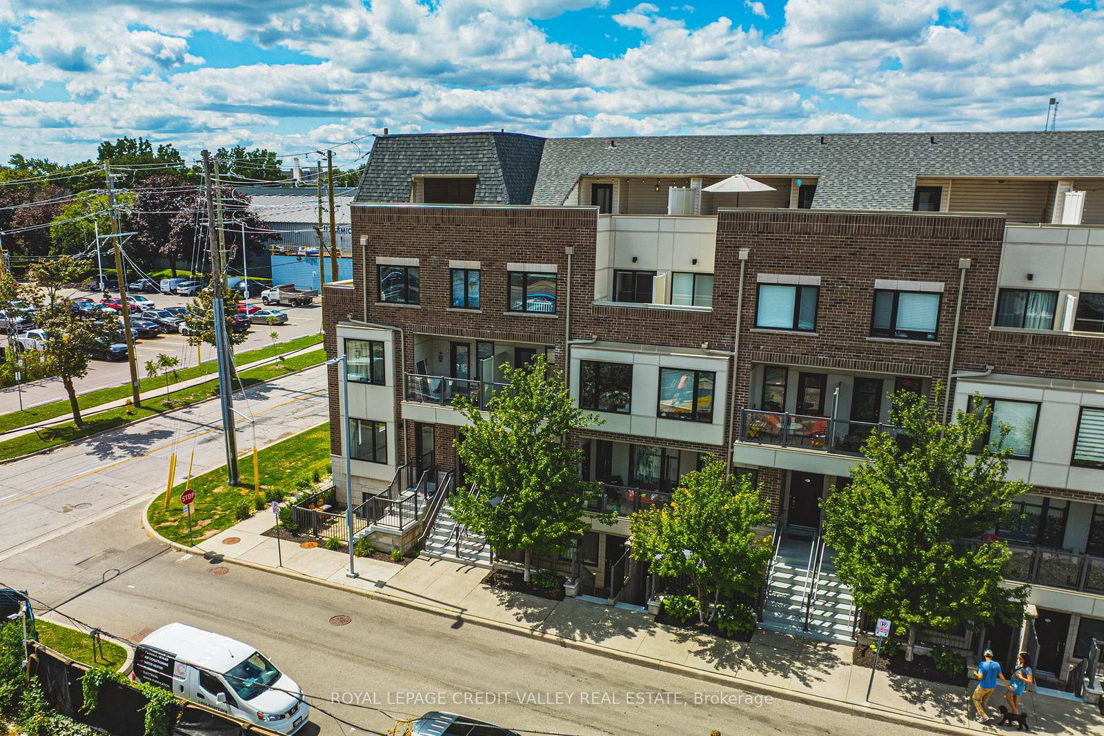 10-drummond-street-toronto-etobicoke-ontario-w13706128