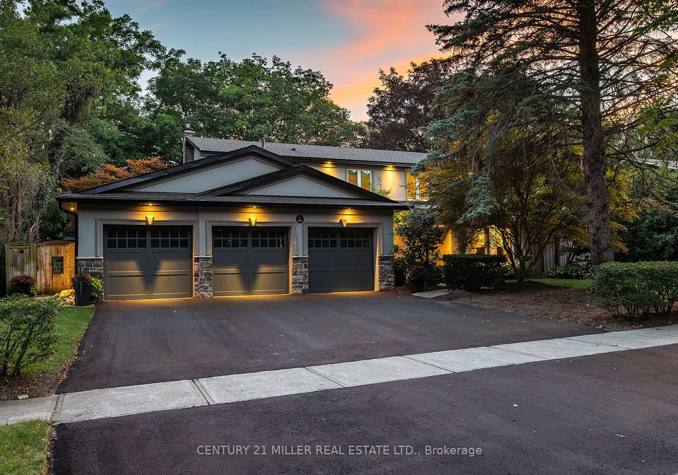 240-colchester-drive-oakville-ontario-w13706220