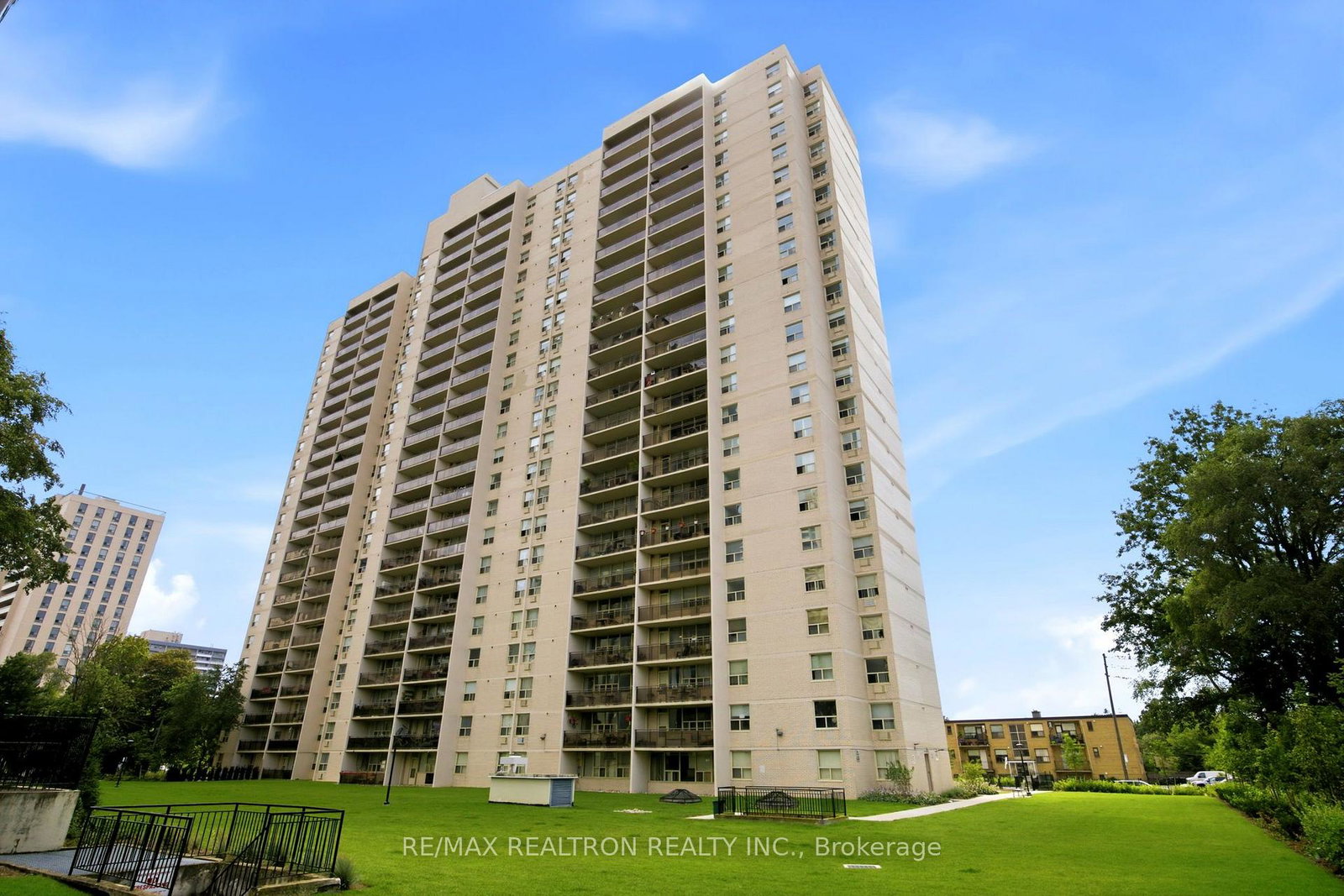 155-marlee-avenue-toronto-north-york-ontario-w13706242